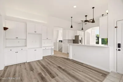 Property 26-7636 - Photo 12