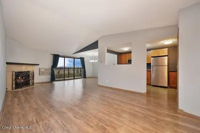 Property 26-10226 - Photo 5