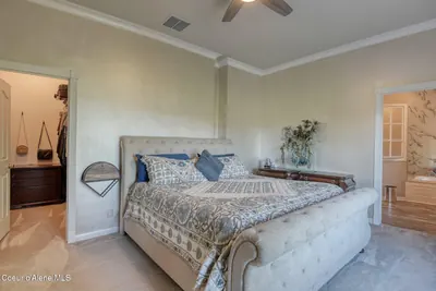 Property 26-7910 - Photo 15