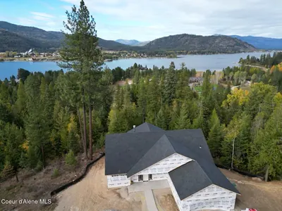 Property 26-10480 - Photo 1