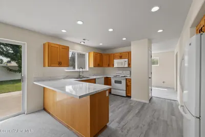 Property 26-4223 - Photo 13