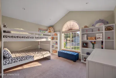 Property 26-10163 - Photo 17