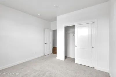 Property 26-10155 - Photo 10