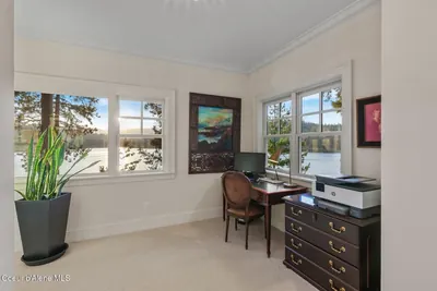 Property 26-9922 - Photo 27