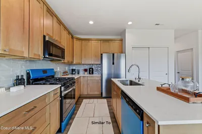 Property 26-10590 - Photo 5