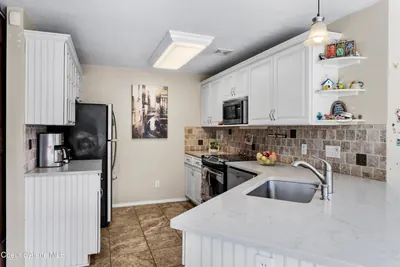 Property 26-8950 - Photo 17