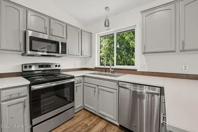 Property 26-9943 - Photo 25