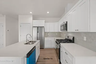 Property 26-10643 - Photo 13