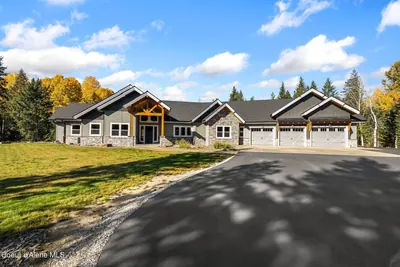 Property 26-10626 - Photo 12