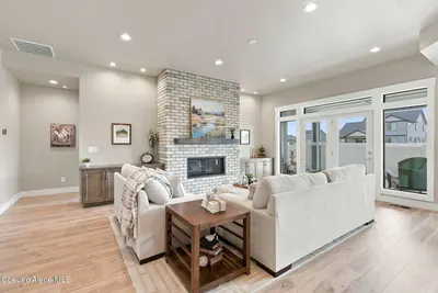 Property 26-9329 - Photo 5