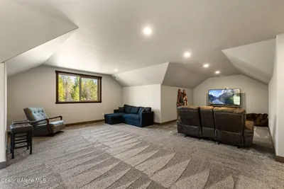 Property 26-10626 - Photo 46