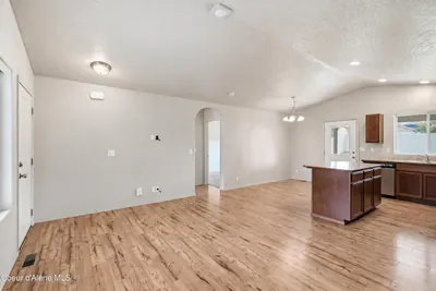 Property 26-10393 - Photo 7