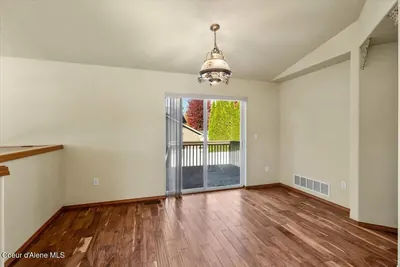 Property 26-10287 - Photo 9
