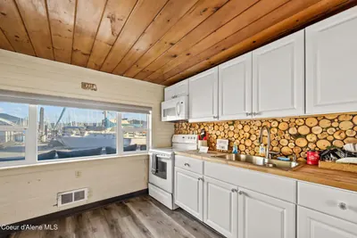 Property 26-9901 - Photo 10