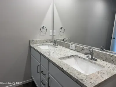 Property 26-9355 - Photo 8