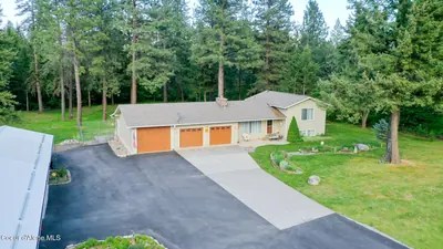 Property 26-1633 - Photo 2