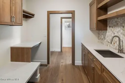 Property 26-9889 - Photo 17
