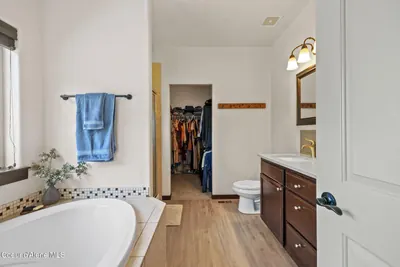 Property 26-7807 - Photo 19
