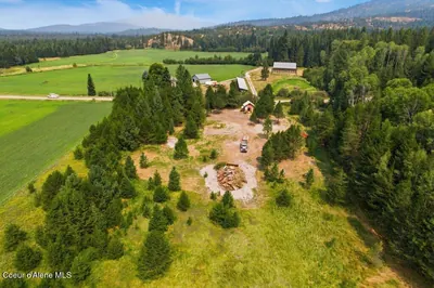 Property 26-8081 - Photo 3