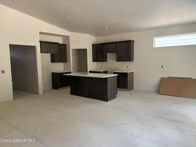 Property 26-3332 - Photo 1