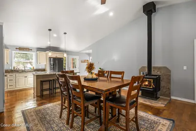 Property 26-10457 - Photo 3