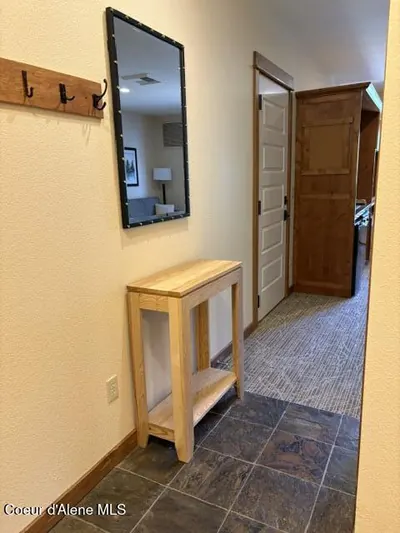 Property 26-6919 - Photo 2