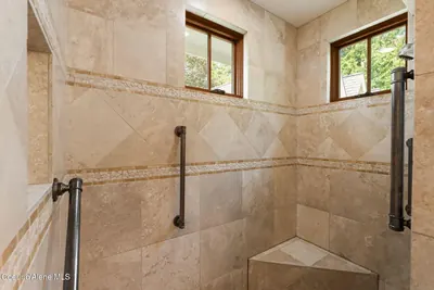 Property 26-7737 - Photo 29
