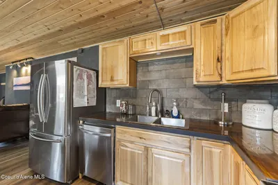 Property 26-7911 - Photo 14