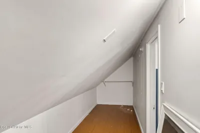 Property 26-7742 - Photo 29