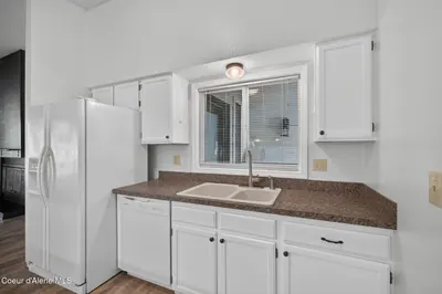 Property 26-9573 - Photo 43