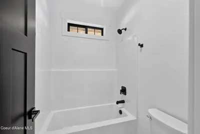 Property 26-8009 - Photo 37