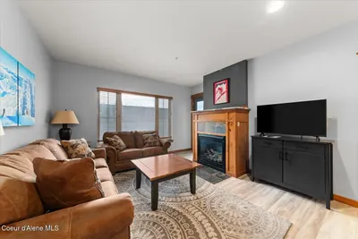 Property 26-4935 - Photo 25