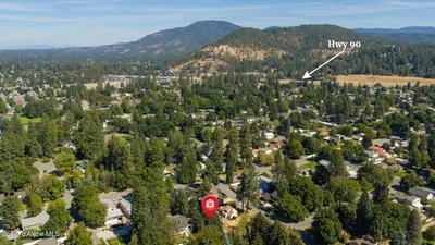 Property 26-8956 - Photo 25