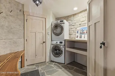 Property 26-6910 - Photo 81