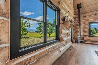 Property 26-8913 - Photo 17
