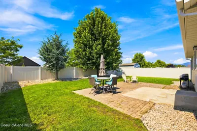 Property 26-8110 - Photo 41