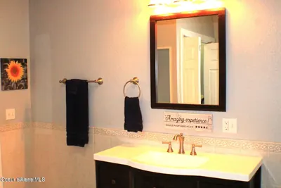 Property 25-10066 - Photo 13