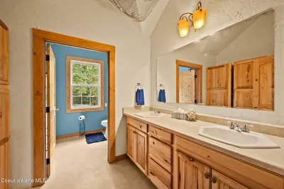 Property 26-8247 - Photo 63