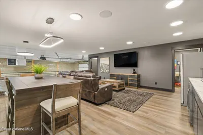 Property 26-9602 - Photo 60