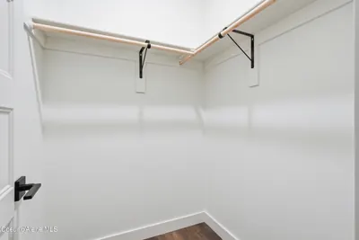 Property 26-7941 - Photo 25