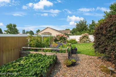 Property 26-10215 - Photo 34