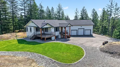 Property 26-8489 - Photo 1