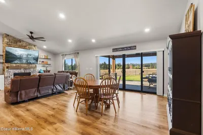 Property 26-10379 - Photo 7