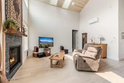 Property 26-8289 - Photo 15