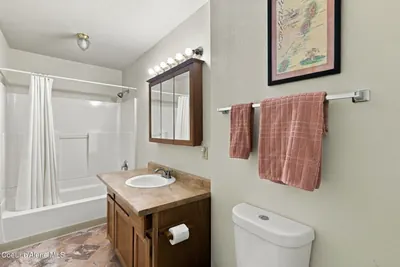 Property 26-10103 - Photo 35