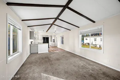 Property 26-10081 - Photo 13