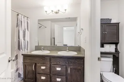 Property 26-8319 - Photo 25