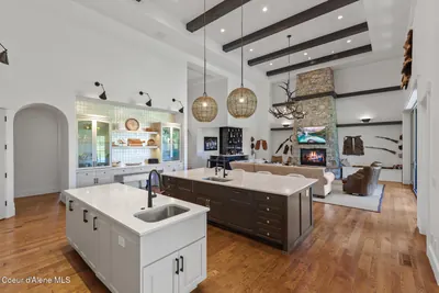 Property 26-8239 - Photo 27