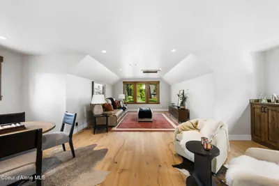 Property 26-10589 - Photo 6