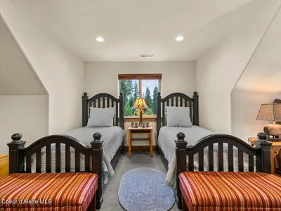 Property 26-10593 - Photo 47